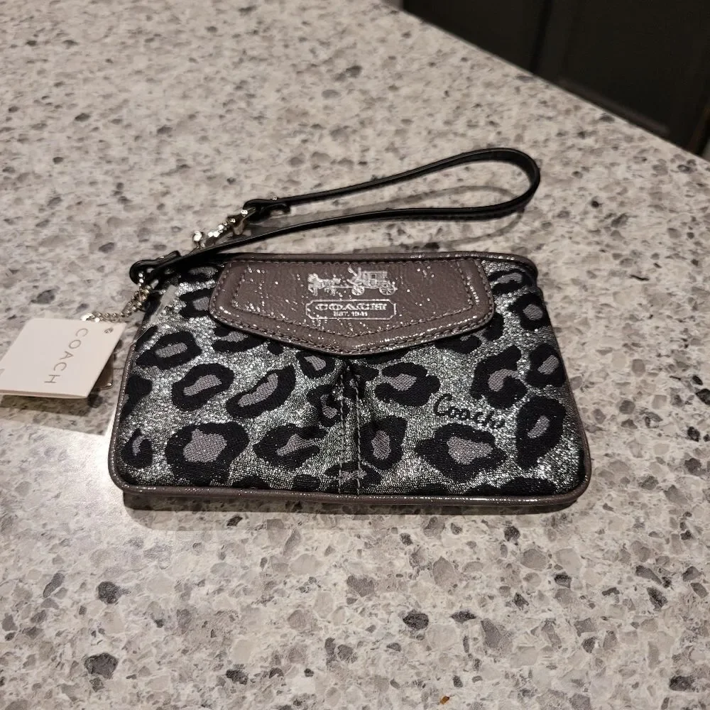 Coach Wristlet Leopard Print Silver Gray Sparkle New